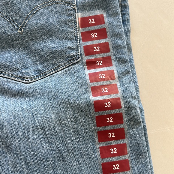 Levi's 3/11 shaping skinny Tammy swimming jeans size 32 x 30 NWT - Picture 3 of 6